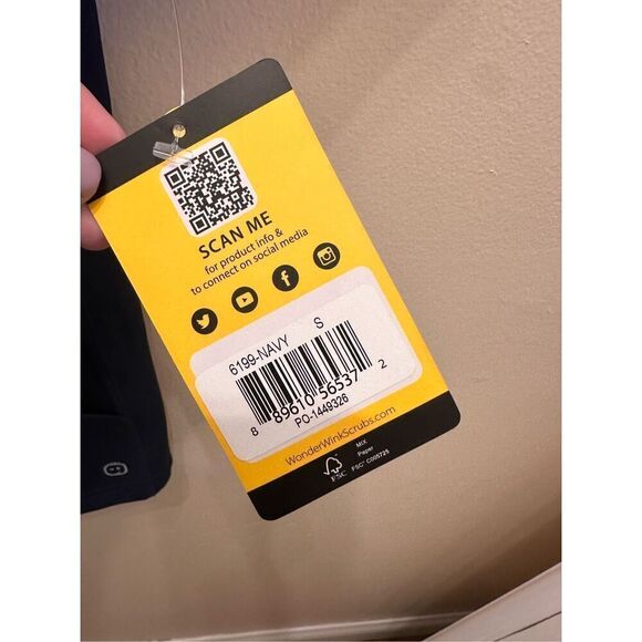 Wonderwink Navy Blue V Neck Stretch Scrup Top Size Small - Picture 4 of 6